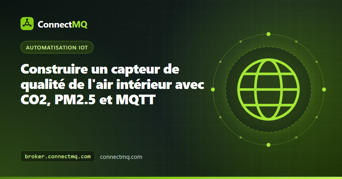 Petit capteur de qualité de l'air intérieur avec capteurs CO2 et PM2.5 sur une carte ESP32 envoyant des données en Wi-Fi